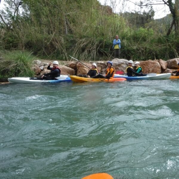 Kayak Aguas Bravas Nivel Iniciación - Imagen 3